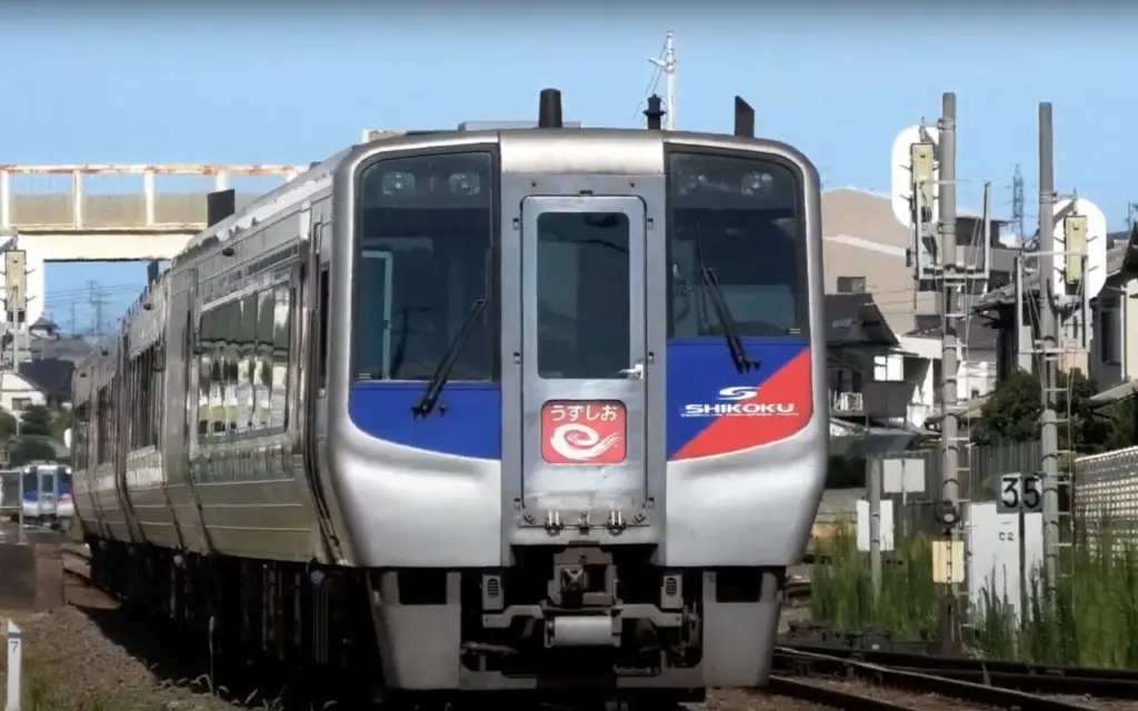 2000系・N2000系の違いを徹底解説！性能と魅力比較 | Shikokuレールノート