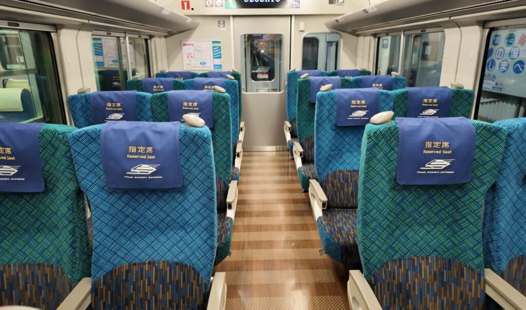 JR四国2600系・2700系の違いまとめ!鉄道ファン必見の魅力紹介 7 2600系と2700系、どちらが快適か?