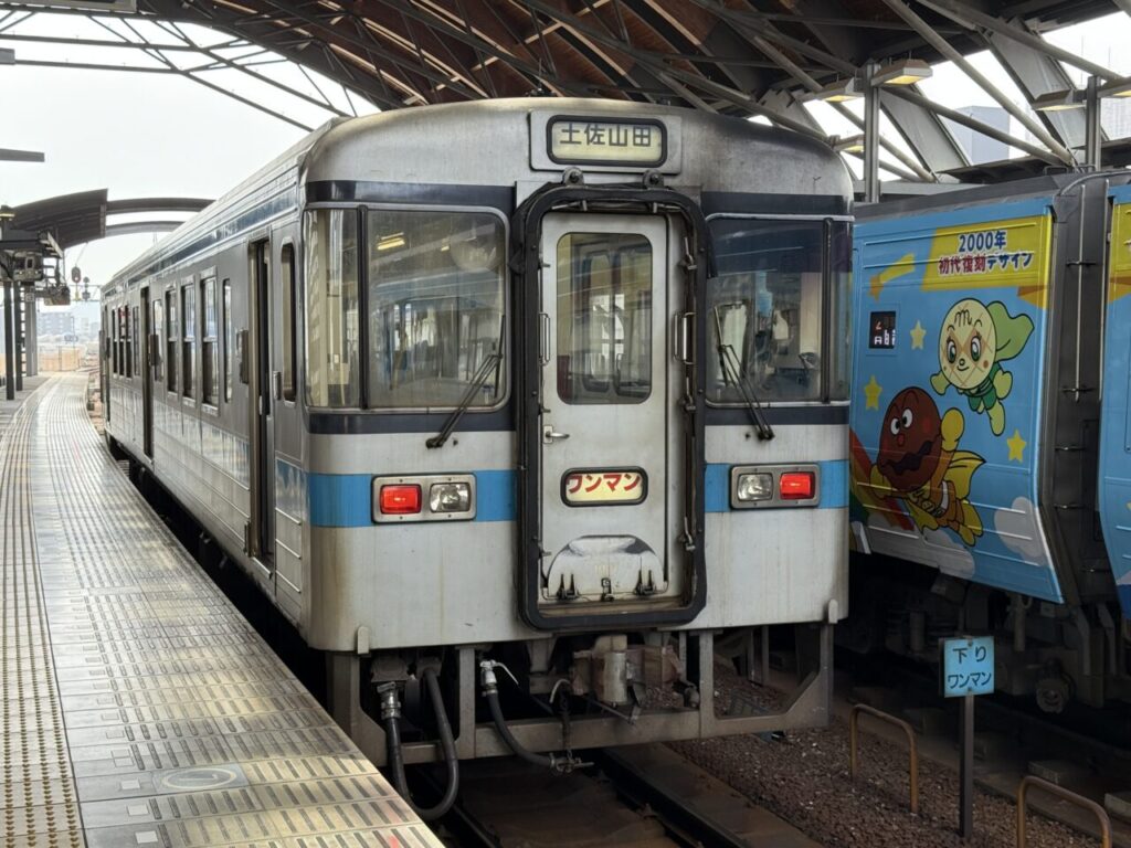JR四国 1000形の魅力と特徴を徹底解説 1 JRshikoku-100gata