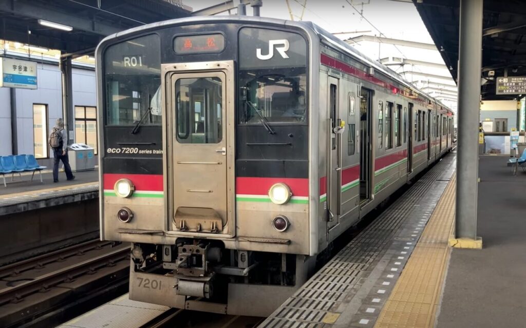 JR四国 7200系は何がすごい?導入背景から人気の理由まで紹介 4 JR四国 7200系の評判と楽しみ方