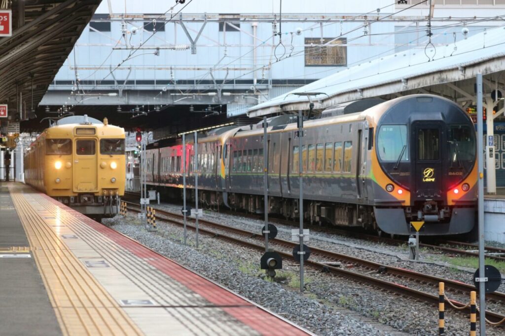 JR四国8600系の増備についての現状と車両概要