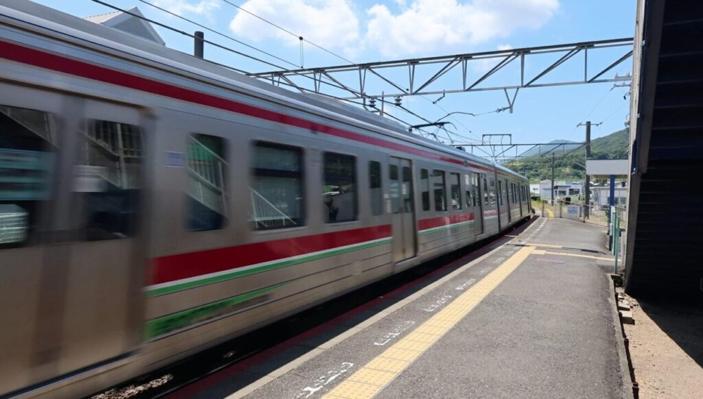 JR四国の普通列車でトイレがない区間はどこ?車両と利用前の対策 2 JR四国のトイレなし普通列車一覧