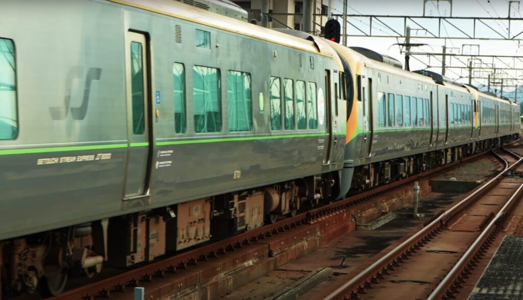JR四国 8600系VVVFがもたらす影響と他形式比較