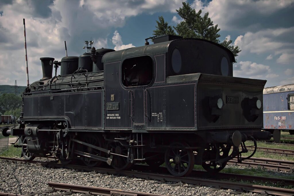 なぜ徳島は汽車と呼ぶ?日本唯一の非電化県の謎を解明 3 the train 2556180 1280