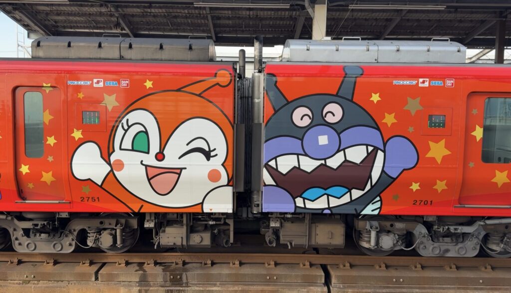 土讃線アンパンマン列車の予約方法について!座席確保のコツ 6 パターン別!土讃線アンパンマン列車の予約方法のコツ