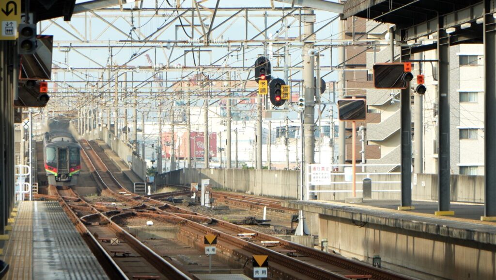 JR四国の複線区間はどこ?唯一の区間と単線だらけの理由 2 予讃線(高松~多度津)の重要性