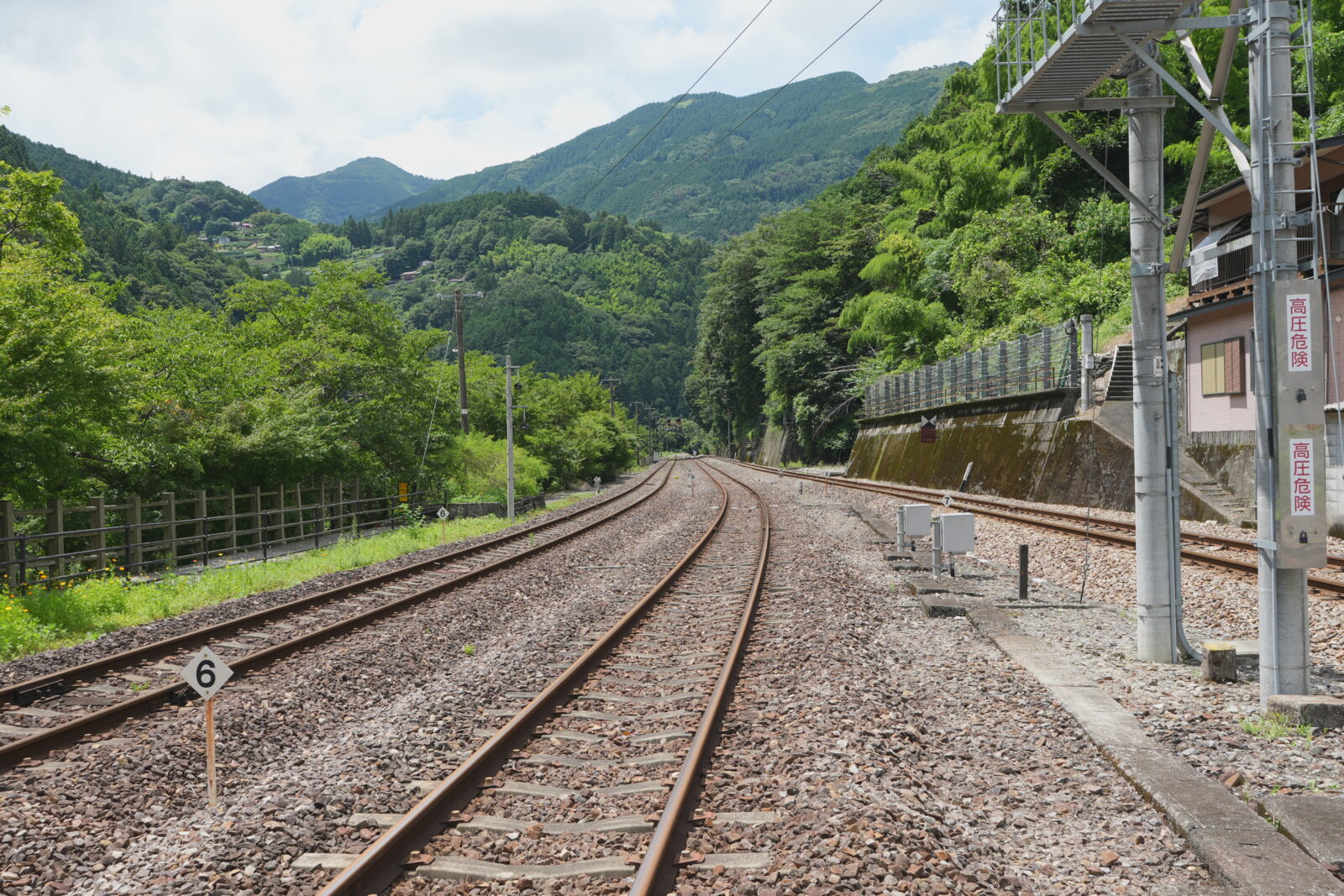 JR四国 黒字路線 ｜唯一の黒字路線と経営の秘密