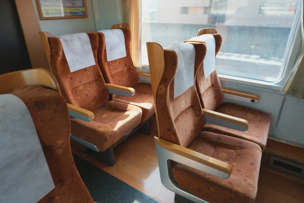 【鉄道サボ　愛称板】（表）南 　風 自由席（裏）しおかぜ　自由席 Amazon.co.jp: 旧国鉄 JR 愛称板 サボ とき TOKI 自由席 特急 電車