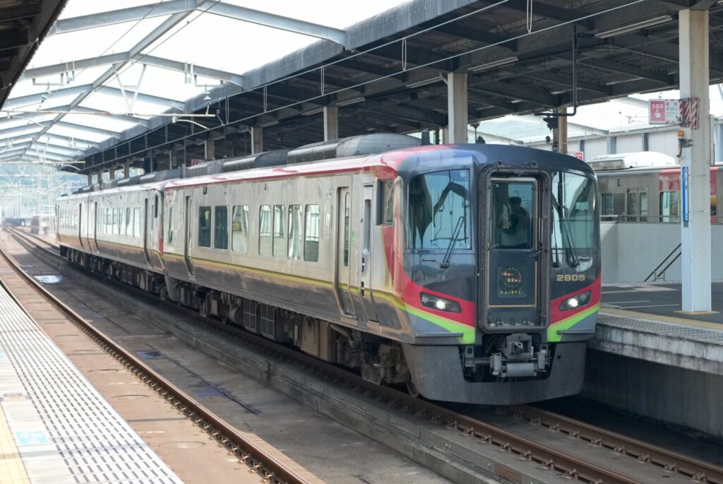 特急南風の自由席完全ガイド！座れる確率や料金も解説