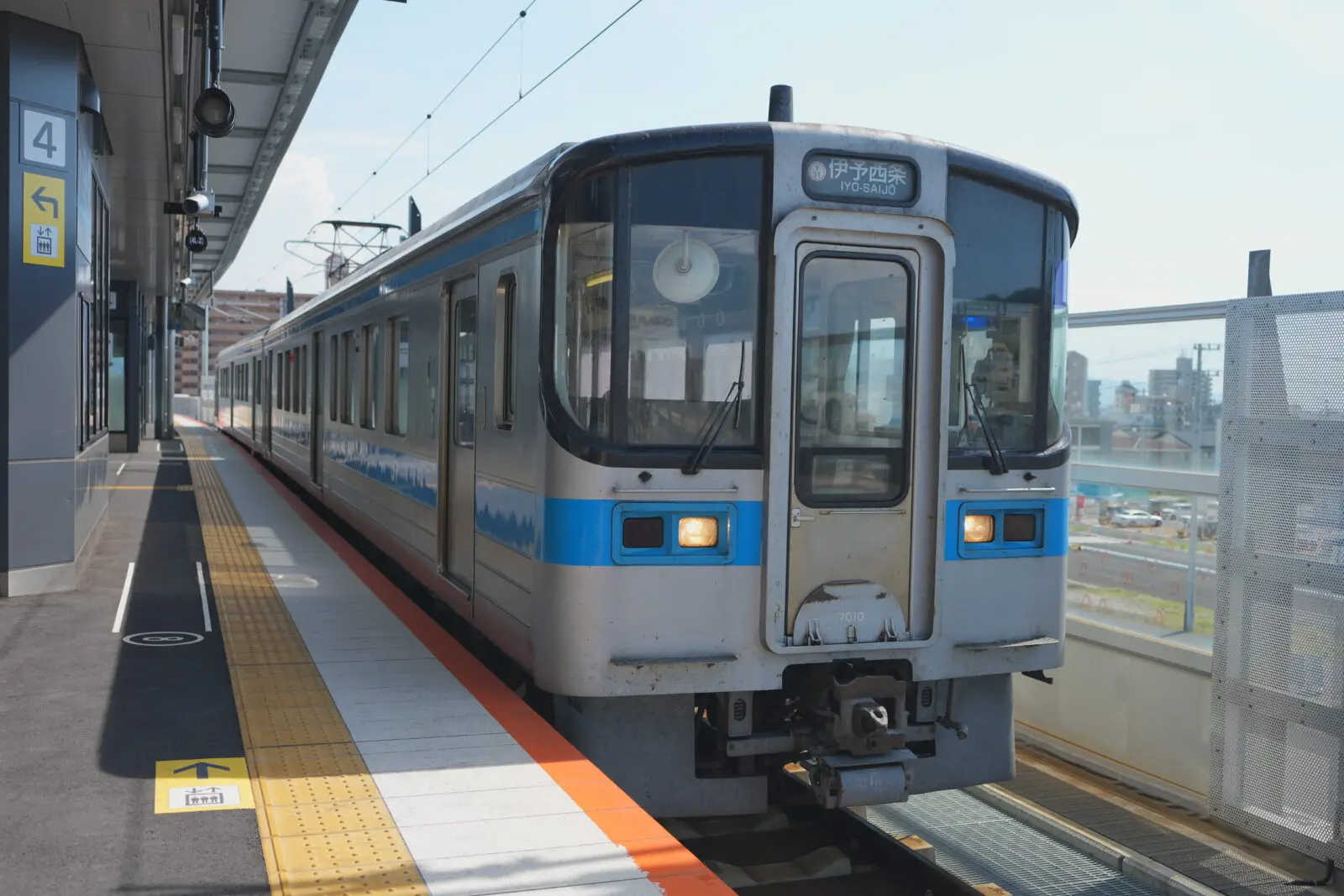 今治⇔松山　行き先板　電車 今治⇔松山 行き先板 電車 行先板 松山行 / 今治行 〇松 JR四国