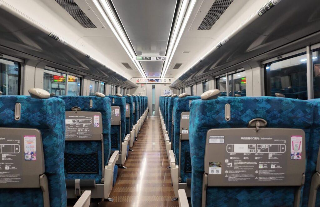 特急うずしおの自由席は混雑する?時間帯や回避策を解説 2 2025 05 12 07 28 4110 2700kei