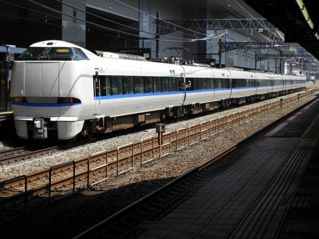 特急しおかぜが揺れるのはなぜ?車両と路線の関係を徹底解説 2 3856605 s