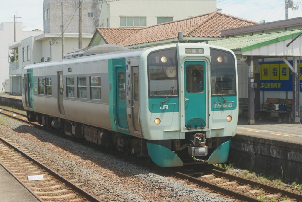 車両形式の更新とシビアなコスト問題