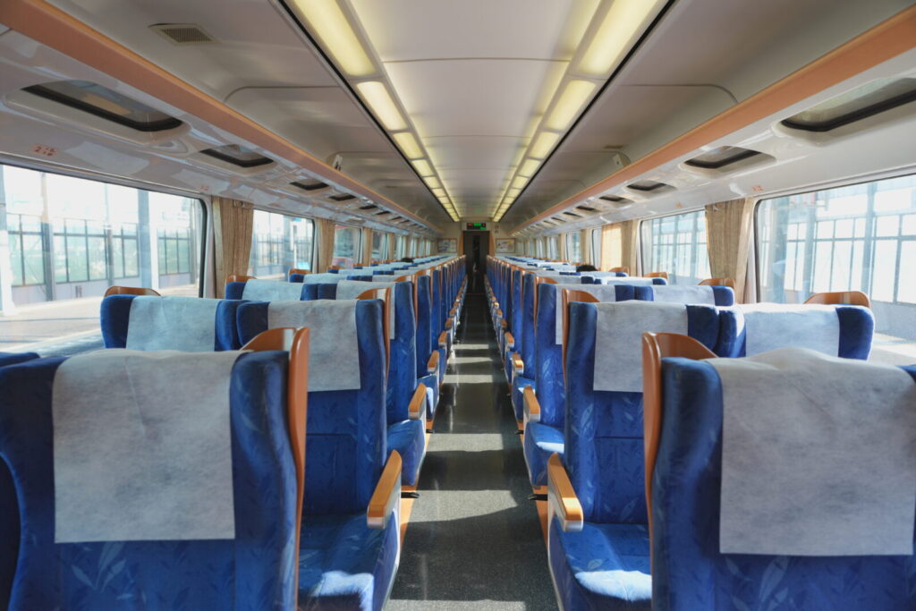 特急しおかぜのおすすめ座席を見つける方法 1 車内設備とサービスの比較
