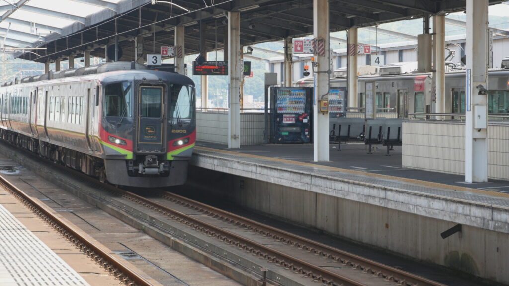 鉄道ファンが楽しむ境界駅の魅力