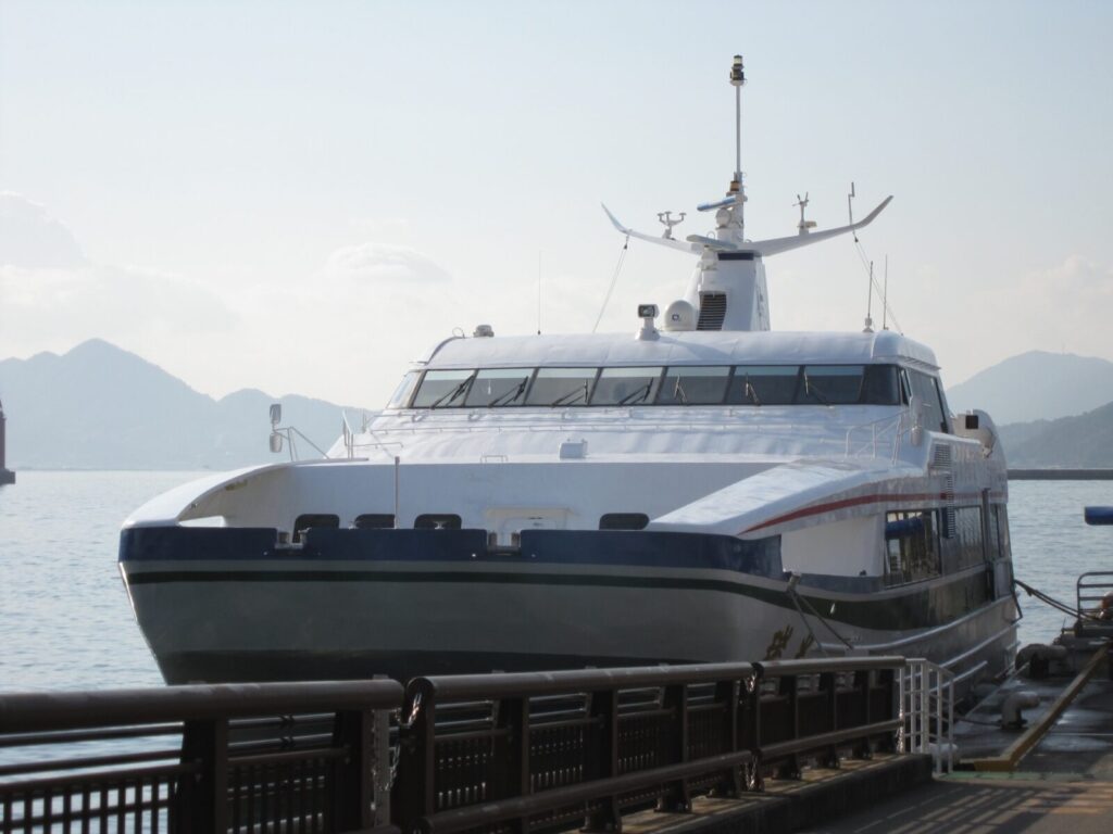 松山から宮島への行き方|船・バス・JRの料金と時間を比較 2 松山観光港から高速船で行くルート