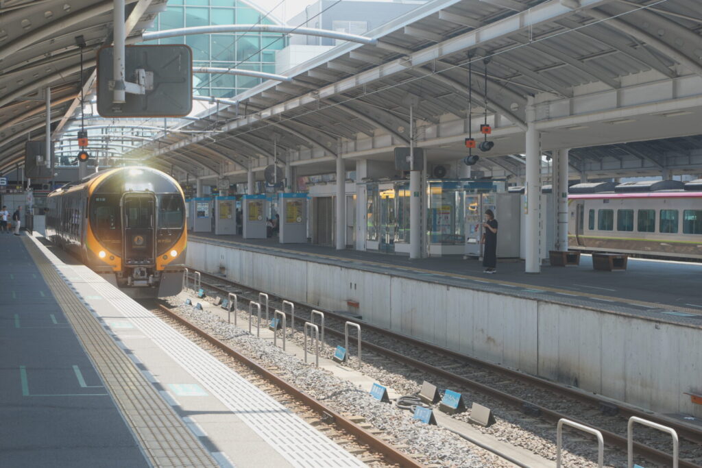 JR四国 列車番号の教科書【完全版】見方が分かると面白い 2 JR四国の列車番号とは