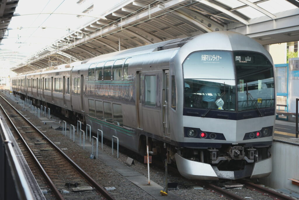 本四備讃線と瀬戸大橋線の違いは?路線と愛称を徹底解説 8 使用される列車の違い