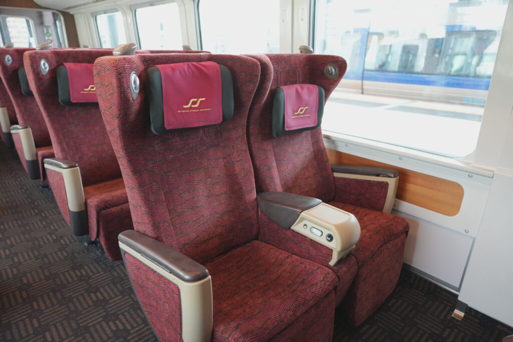 特急いしづちのグリーン車 料金のカラクリ解明!予約完全ガイド 6 A1 03138