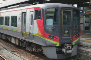 2700系がカッコいい理由を徹底解説！