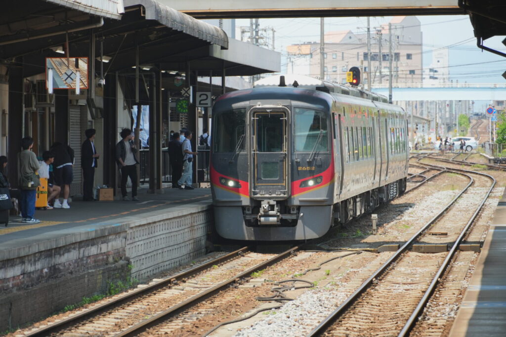 JR四国 列車番号の教科書【完全版】見方が分かると面白い 7 列車番号と運行ダイヤの関係