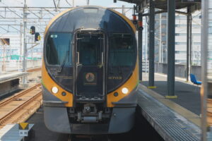 徹底比較！8600系 vs 8000系の違い