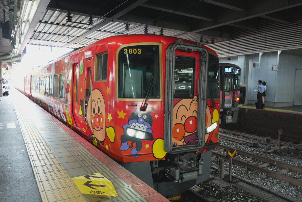 アンパンマン列車の特別表示