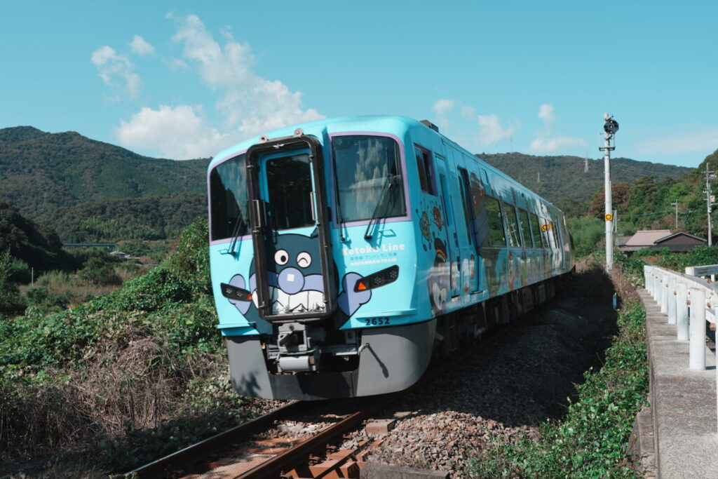 高徳線 2600系アンパンマン列車の特徴と乗車ガイド 2 A1 06240