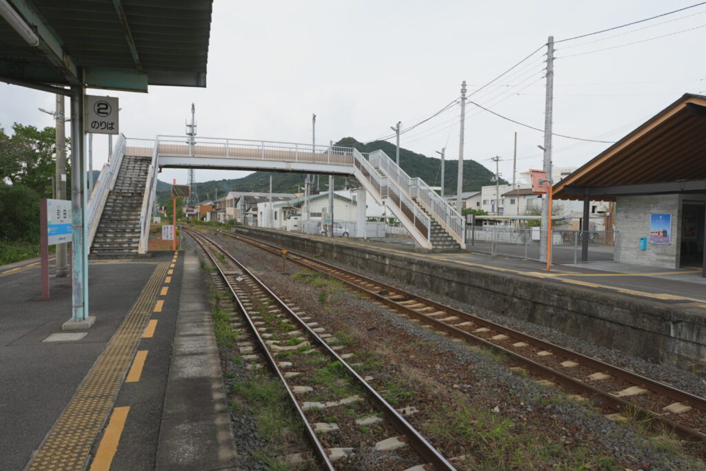 JR四国 高徳線の引田駅は無人?特急券・駐車場・観光情報 11 A1 06387