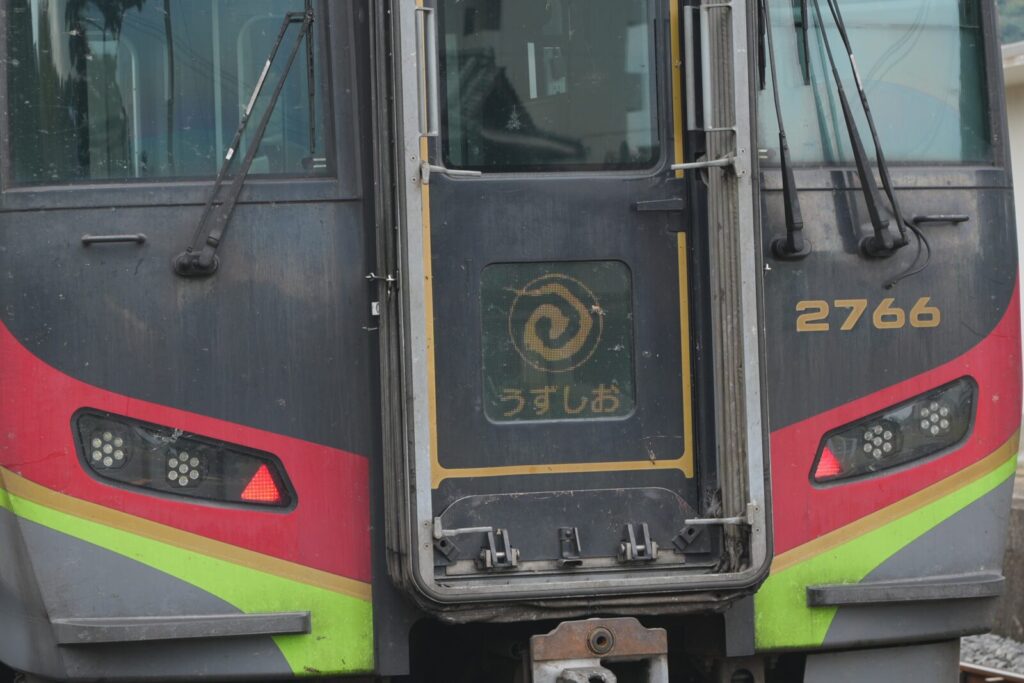 2700系ヘッドマークの誤解と真実！LEDの謎を解明