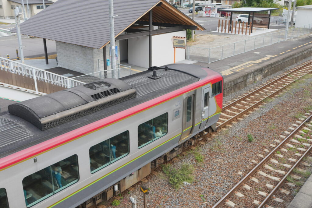 JR四国 高徳線の引田駅は無人?特急券・駐車場・観光情報 13 A1 06531