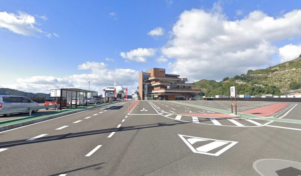 代替は愛媛の八幡浜港か三崎港から