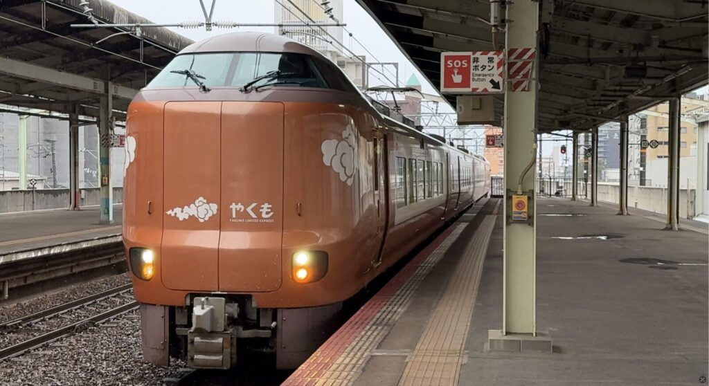 273系やくも 乗車レビュー！揺れと座席を徹底解説