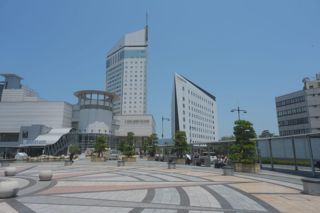 ことでん高松築港駅への徒歩ルート